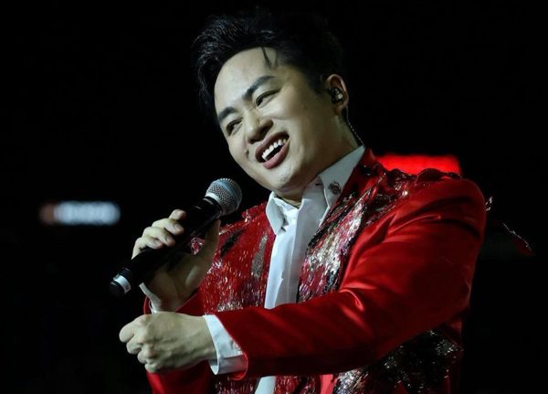 Sau Big Bang, Tùng Dương làm gì để kéo hàng vạn người đến Mỹ Đình