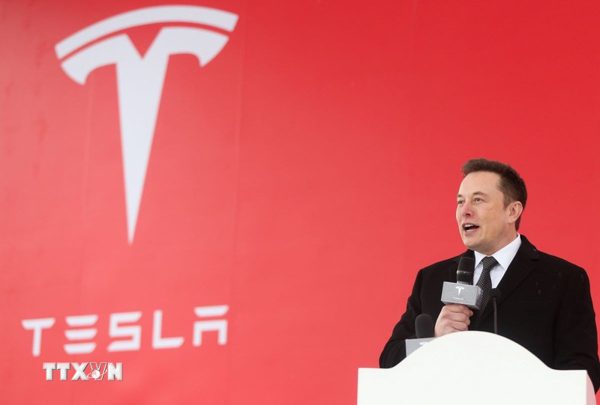 Sau gần 10 năm trễ hẹn, Tesla sẽ ra mắt mẫu Roadster thế hệ mới vào ngày 1/10