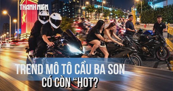 Sau một năm gây sốt, trend mô tô cầu Ba Son có còn hút khách?