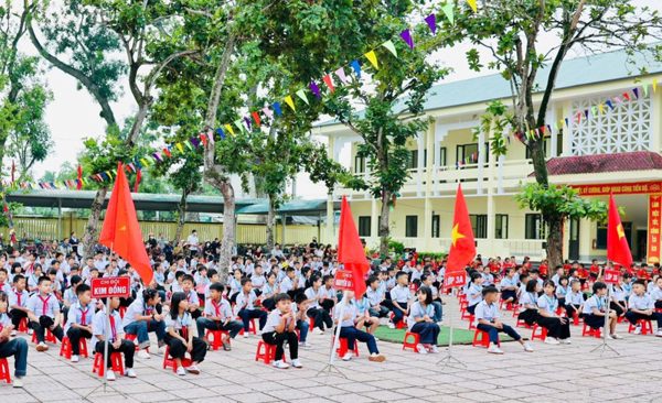 Sau sáp nhập, vì sao trường học ở Hà Tĩnh chưa có hiệu trưởng?