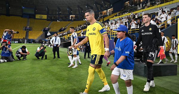 Saudi Pro League hoãn trận đấu có Ronaldo vì an ninh bất ổn nghiêm trọng, Asian Cup ‘nín thở’