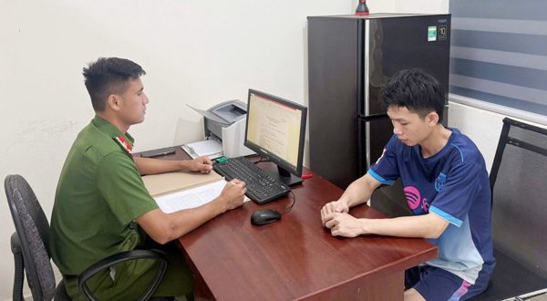 Say rượu gọi 113 báo tin giả, người đàn ông bị Công an xử lý