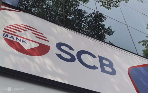 SCB giảm lãi suất tiết kiệm xuống gần 0%