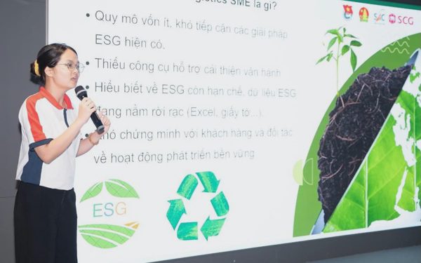SCG trao 170 suất học bổng cho học sinh, sinh viên Việt Nam