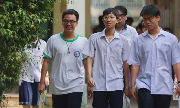 Sẽ miễn thuế với suất ăn học đường