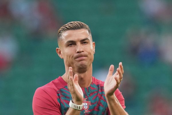 Sẽ ra sao nếu Ronaldo chia tay như Kobe Bryant?