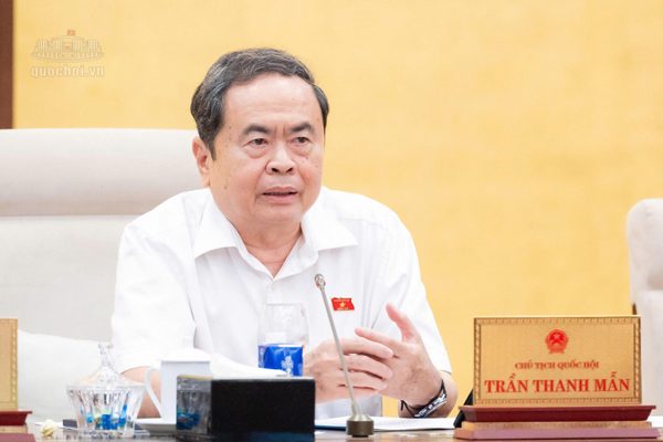 Sẽ sửa đổi Luật Quốc phòng, Luật Doanh nghiệp trong năm 2027