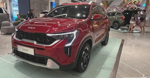 Sedan giảm, SUV tăng doanh số: Người Việt đổi gu mua ô tô?