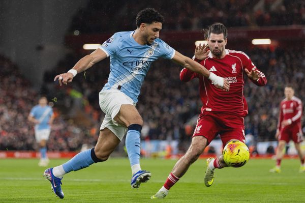 Siêu máy tính dự đoán kết quả trận Liverpool gặp Man City