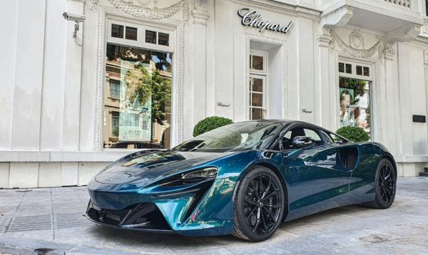 Siêu xe McLaren tiếp tục tăng giá, 750S Spider chạm mốc gần 31 tỷ đồng