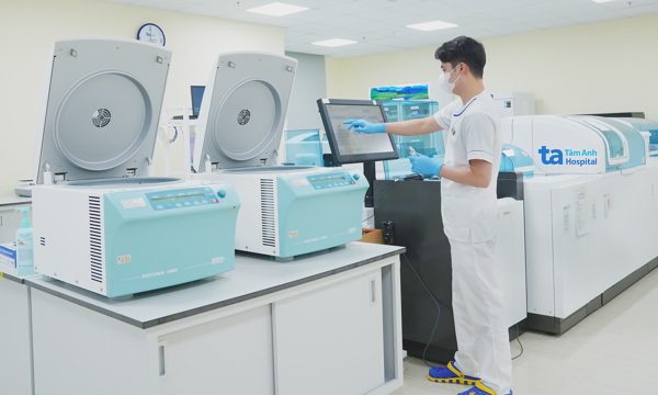Sinh thiết lỏng 'truy vết' tế bào ung thư siêu nhỏ trong máu