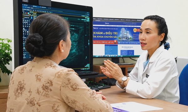 Sinh thiết tuyến vú có cần gây mê?