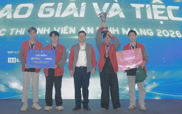Sinh viên Học viện Công nghệ Bưu chính viễn thông giành giải nhất 'Sinh viên an ninh mạng 2026'