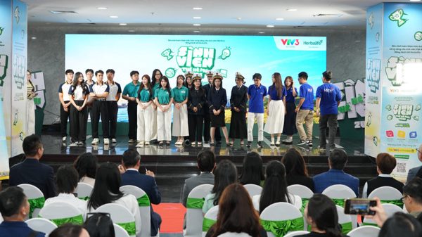 “Sinh viên thế hệ mới” trở lại, mở rộng sân chơi cho Gen Z