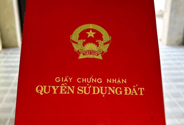 Sổ đỏ có sai sót: Bộ nói rõ khi nào đính chính, khi nào làm đăng ký biến động