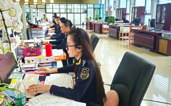 Số hóa đồng bộ chuỗi logistics tại cửa khẩu