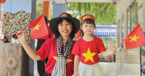 So sánh, chi tiết điểm mới của Chương trình mầm non thí điểm và hiện hành