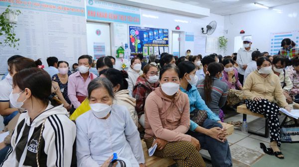 Sở Y tế Cần Thơ lên tiếng về mua máy xạ trị của Công ty Việt Mỹ chưa thể hoạt động