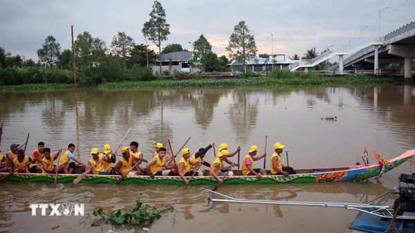 Sôi nổi nhịp chèo, đồng lòng hướng về Lễ hội đua ghe Ngo 2026