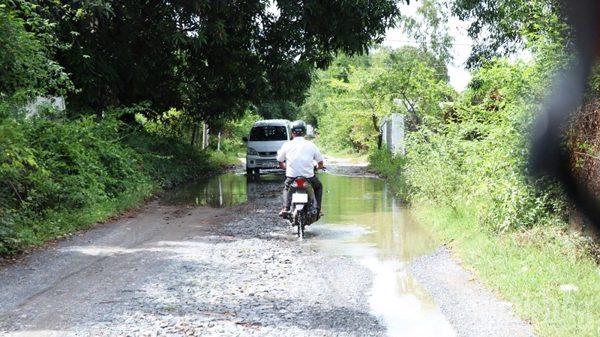 Sớm sửa chữa tuyến đường Đá Voi-Nông Phố xuống cấp