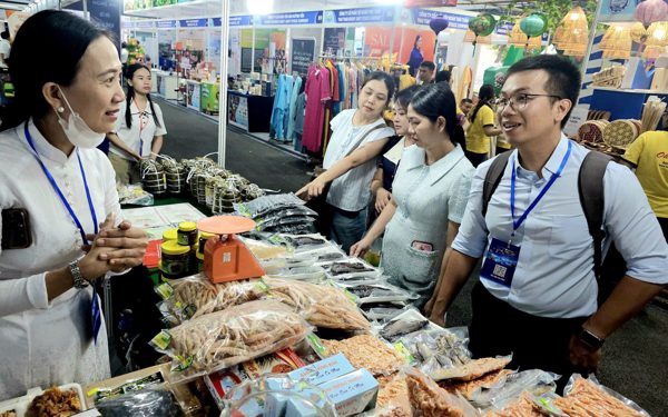 Sớm tháo gỡ khó khăn cho doanh nghiệp phía Nam để đảm bảo tăng trưởng