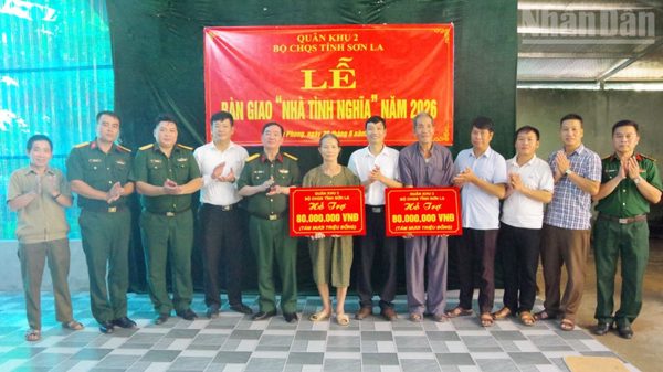 Sơn La bàn giao 3 ngôi nhà nghĩa tình, đồng đội