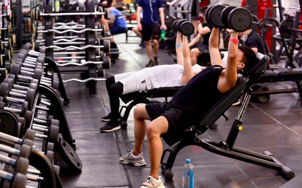 'Sóng ngầm' mặt bằng bán lẻ: Giá thuê 85-300 triệu/tháng, chủ nhà thà để trống chứ không giảm giá