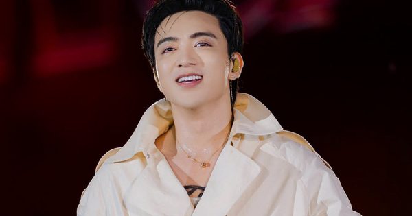 Soobin khóc khi nhìn lại hành trình âm nhạc, từng mơ được như Michael Jackson