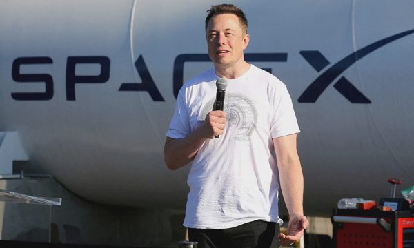 SpaceX tìm cách 'xoay' 40 tỷ USD để mua chip Nvidia
