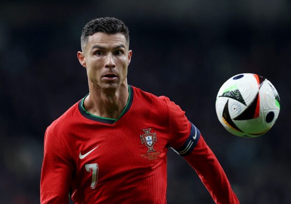 Sự thật cuộc phỏng vấn gây bão mạng của Ronaldo giữa lùm xùm bỏ tuyển Bồ Đào Nha