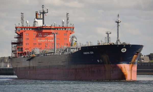 Sự thật về 'tàu Nga chở 280.000 thùng diesel tới Mỹ'
