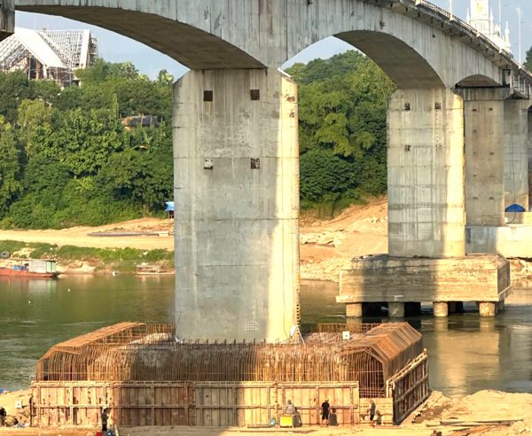 Sửa cầu Sông Lô vỡ tiến độ, nhiều hạng mục chưa triển khai