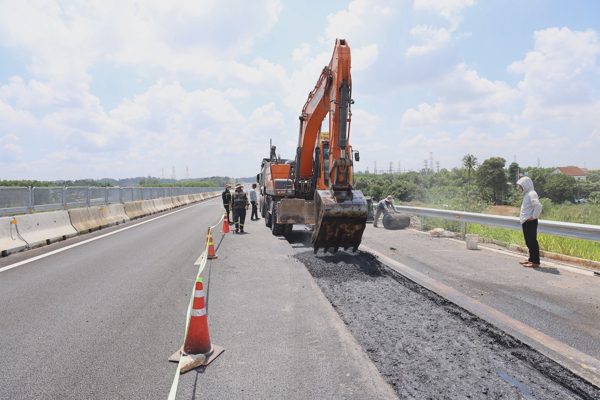 Sửa đoạn cao tốc Biên Hòa - Vũng Tàu bị lún, nứt