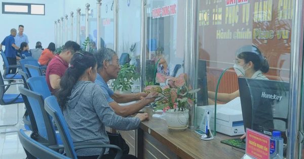 Sửa luật Đất đai: Đề xuất 2 phương án về công chứng nhà đất