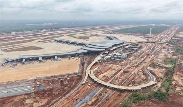 Sửa Luật đấu thầu: Có chặn được 'quân xanh, quân đỏ'?
