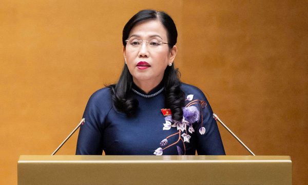 Sửa Luật Điện lực: Không đẩy rủi ro đầu tư, kinh doanh sang người sử dụng điện