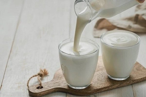 Sữa nguyên kem hay sữa tách béo: Nghiên cứu mới chỉ ra điều bất ngờ