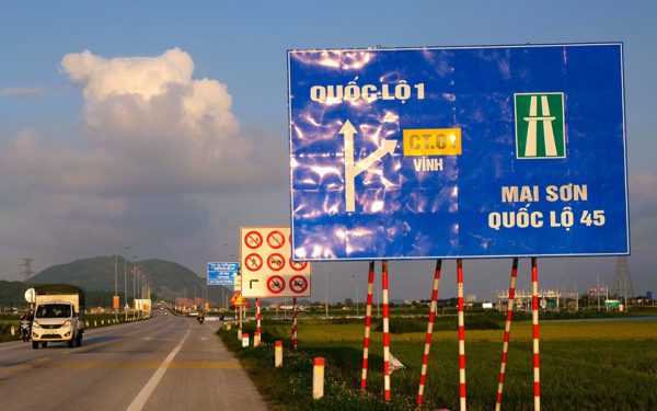 Sửa Quy chuẩn 41: Thanh Hóa đề nghị bỏ tên dự án trên biển chỉ dẫn cao tốc