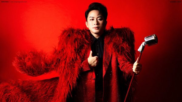 Sức nóng từ Live-concert “Bay về phía mặt trời” của Tùng Dương