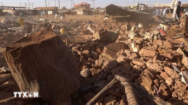 Sudan: Tấn công bằng UAV vào chợ gia súc làm gần 80 người thương vong