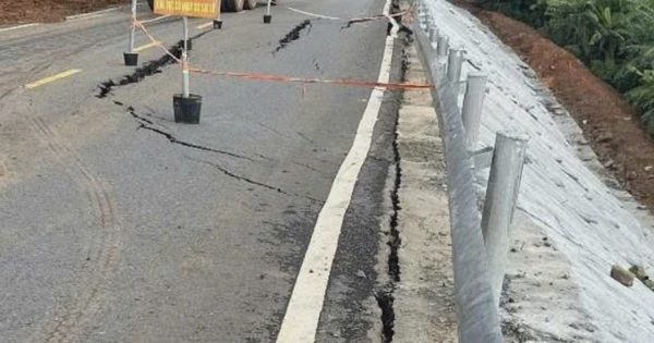Sụt lún trên đèo Đại Ninh lan rộng, đe dọa an toàn giao thông quốc lộ 28B