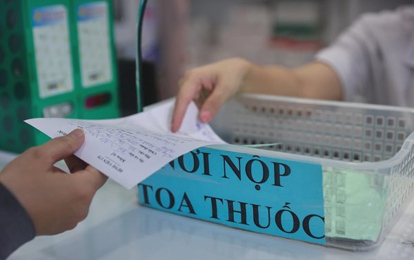 Suýt chết vì những 'viên thuốc quen thuộc'