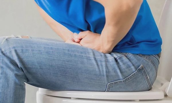 Suýt thủng ruột vì tự nhét lươn sống dài nửa mét vào hậu môn