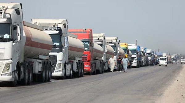 Syria trở thành hành lang xuất nhập khẩu nhiên liệu quan trọng của Iraq