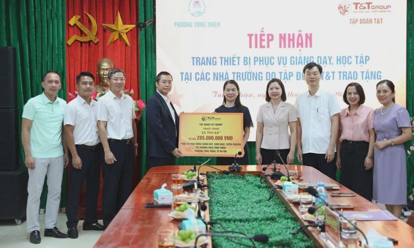 T&T Group tài trợ 600 triệu đồng thiết bị cho trường học Hà Nội