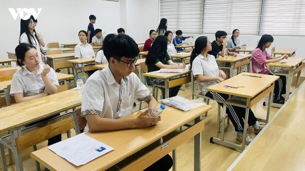 Tách môn Lịch sử, Địa lý, Khoa học tự nhiên hay tiếp tục tích hợp?