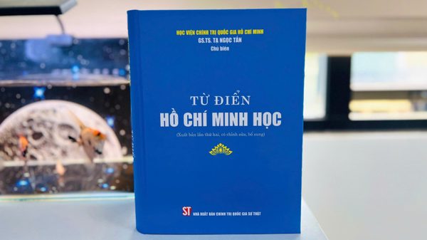 Tái bản cuốn sách Từ điển Hồ Chí Minh học do Giáo sư, Tiến sĩ Tạ Ngọc Tấn làm chủ biên