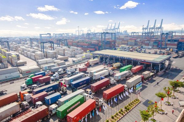 TÁI CẤU TRÚC KHÔNG GIAN PHÁT TRIỂN, MỞ DƯ ÐỊA TĂNG TRƯỞNG