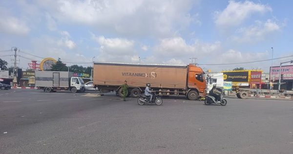 Tai nạn thương tâm ở nút giao Cổng 11 khiến một phụ nữ và 2 trẻ em tử vong