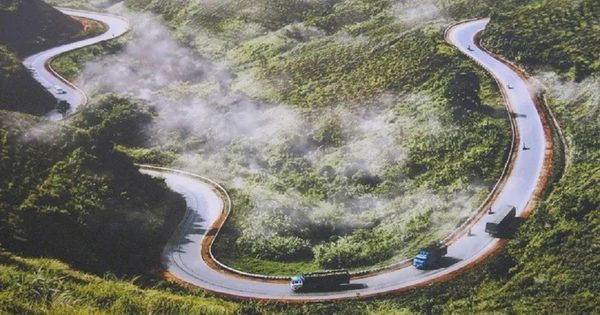 Tại sao lại gọi là đèo Long Lanh?